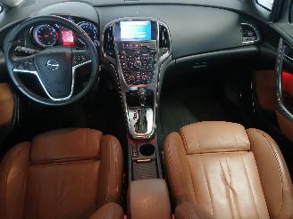 Opel Astra Astra J Sports Tourer (PD8/PE8/PF8) Combi 1.6 Turbo 16V (A16LET(Euro 5=
)) [132kW]  (10-2010/10-2015) picture 11
