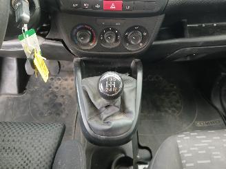 Opel Combo Combo Van 1.3 CDTI 16V (330.A.1000) [70kW]  (03-2016/12-2018) picture 15