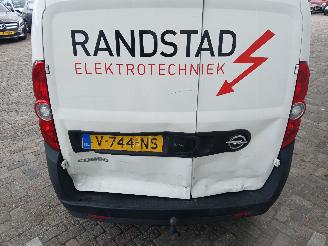Opel Combo Combo Van 1.3 CDTI 16V (330.A.1000) [70kW]  (03-2016/12-2018) picture 22