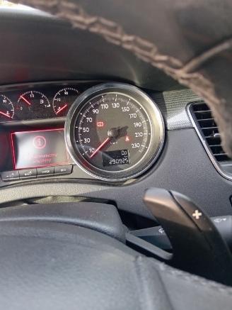 Peugeot 508 508 SW (8E/8U) Combi 1.6 HDiF 16V (DV6C(9HL)) [84kW]  (02-2012/12-2018=
) picture 2