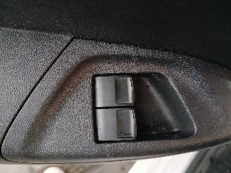 Citroën C1 C1 Hatchback 1.0 Vti 68 12V (1KR-FE(CFB)) [51kW]  (04-2014/04-2018) picture 14