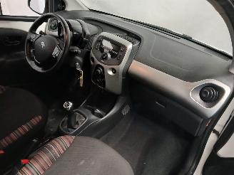 Citroën C1 C1 Hatchback 1.0 Vti 68 12V (1KR-FE(CFB)) [51kW]  (04-2014/04-2018) picture 8