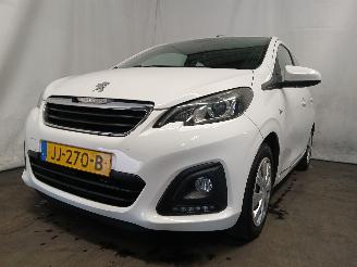 Coche accidentado Peugeot 108 108 Hatchback 1.0 12V (1KRFE(CFB)) [51kW]  (05-2014/...) 2016/3