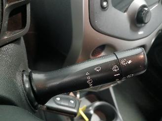 Peugeot 108 108 Hatchback 1.0 12V (1KRFE(CFB)) [51kW]  (05-2014/...) picture 16