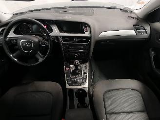 Audi A4 A4 (B8) Sedan 2.0 TDI 16V (CAGA) [105kW]  (11-2007/12-2015) picture 12