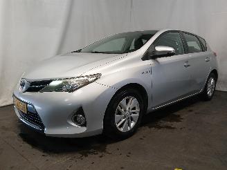 Toyota Auris Auris (E18) Hatchback 5-drs 1.8 16V Hybrid (2ZRFXE) [100kW]  (10-2012/=
03-2019) picture 3