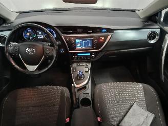 Toyota Auris Auris (E18) Hatchback 5-drs 1.8 16V Hybrid (2ZRFXE) [100kW]  (10-2012/=
03-2019) picture 13