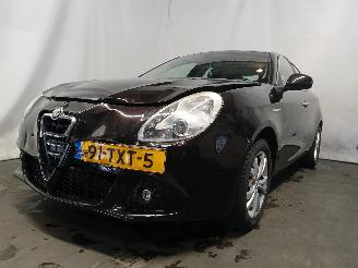 Unfallwagen Alfa Romeo Giulietta Giulietta (940) Hatchback 1.4 TB 16V MultiAir (940.A.2000) [125kW]  (0=
4-2010/10-2018) 2012/4