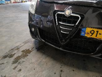 Alfa Romeo Giulietta Giulietta (940) Hatchback 1.4 TB 16V MultiAir (940.A.2000) [125kW]  (0=
4-2010/10-2018) picture 24