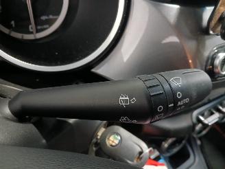 Alfa Romeo Giulietta Giulietta (940) Hatchback 1.4 TB 16V MultiAir (940.A.2000) [125kW]  (0=
4-2010/10-2018) picture 16