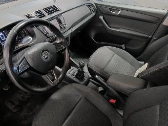 Skoda Fabia Fabia III Combi (NJ5) Combi 5-drs 1.0 12V Greentech (CHYB) [55kW]  (10=
-2014/12-2022) picture 12