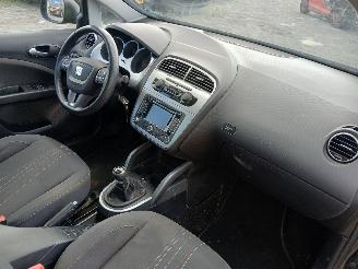 Seat Altea Altea XL (5P5) MPV 1.2 TSI (CBZB) [77kW]  (04-2010/07-2015) picture 7