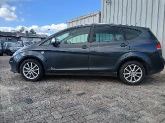 Seat Altea Altea XL (5P5) MPV 1.2 TSI (CBZB) [77kW]  (04-2010/07-2015) picture 4