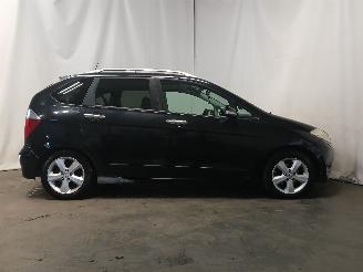 Honda Fr-v FR-V (BE) MPV 2.0 16V (K20A9) [110kW]  (02-2005/12-2006) picture 7