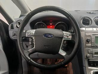 Ford S-Max S-Max (GBW) MPV 2.5 Turbo 20V (HUWA) [162kW]  (05-2006/03-2010) picture 19