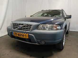 Vaurioauto  passenger cars Volvo Xc-70 XC70 (SZ) SUV XC70 2.4 T 20V (B5244T3) [147kW]  (03-2000/09-2002) 2001/3