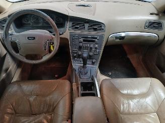 Volvo Xc-70 XC70 (SZ) SUV XC70 2.4 T 20V (B5244T3) [147kW]  (03-2000/09-2002) picture 10