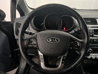 Kia Rio Rio III (UB) Hatchback 1.2 CVVT 16V (G4LA5) [63kW]  (09-2011/12-2017) picture 15