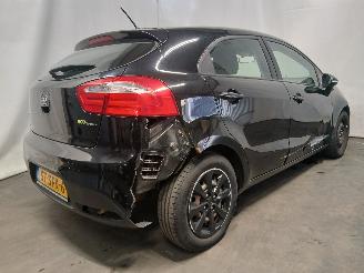 Kia Rio Rio III (UB) Hatchback 1.2 CVVT 16V (G4LA5) [63kW]  (09-2011/12-2017) picture 7