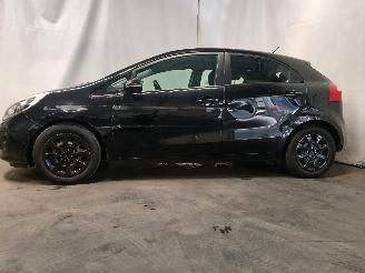 Kia Rio Rio III (UB) Hatchback 1.2 CVVT 16V (G4LA5) [63kW]  (09-2011/12-2017) picture 4