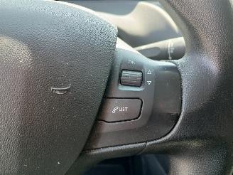 Peugeot 208 208 I (CA/CC/CK/CL) Hatchback 1.2 Vti 12V PureTech 82 (EB2F(HMZ)) [60k=
W]  (03-2012/12-2019) picture 14