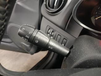 Renault Clio Clio IV Estate/Grandtour (7R) Combi 5-drs 1.5 Energy dCi 90 FAP (K9K-6=
08(K9K-B6)) [66kW]  (11-2012/08-2021) picture 13