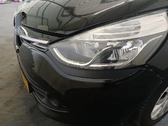 Renault Clio Clio IV Estate/Grandtour (7R) Combi 5-drs 1.5 Energy dCi 90 FAP (K9K-6=
08(K9K-B6)) [66kW]  (11-2012/08-2021) picture 25