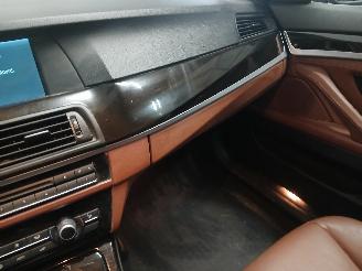 BMW 5-serie 5 serie Touring (F11) Combi 520d 16V (N47-D20C) [120kW]  (06-2010/02-2=
017) picture 15