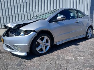 Honda Civic Civic (FK/FN) Hatchback 1.8i VTEC 16V (R18A2) [103kW]  (09-2005/01-201=
2) picture 2