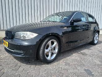 BMW 1-serie 1 serie (E81) Hatchback 3-drs 116i 2.0 16V (N43-B20A) [90kW]  (11-2008=
/12-2011) picture 3