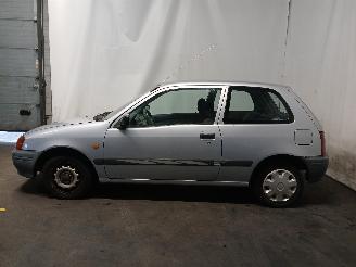 Toyota Starlet Starlet (EP9) Hatchback 1.3,XLi,GLi 16V (4EFE) [55kW]  (01-1996/07-199=
9) picture 3