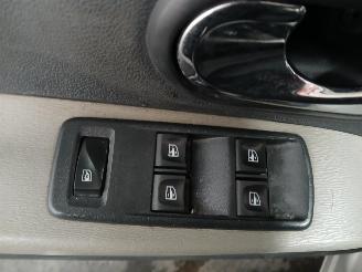 Dacia Lodgy Lodgy (JS) MPV 1.5 dCi FAP (K9K-846(K9K-R8)) [79kW]  (01-2013/...) picture 13