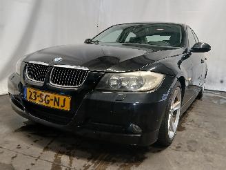 škoda osobní automobily BMW 3-serie 3 serie (E90) Sedan 318i 16V (N46-B20B) [95kW]  (09-2005/08-2007) 2006/3