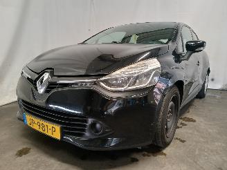 Vaurioauto  passenger cars Renault Clio Clio IV (5R) Hatchback 5-drs 0.9 Energy TCE 90 12V (H4B-408(H4B-B4)) [=
66kW]  (11-2012/08-2021) 2016/6