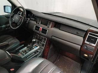 Land Rover Range Rover Range Rover III (LM) Terreinwagen 4.4 V8 32V (M62-B44) [210kW]  (03-20=
02/08-2005) picture 8