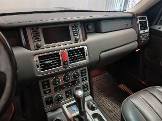 Land Rover Range Rover Range Rover III (LM) Terreinwagen 4.4 V8 32V (M62-B44) [210kW]  (03-20=
02/08-2005) picture 22