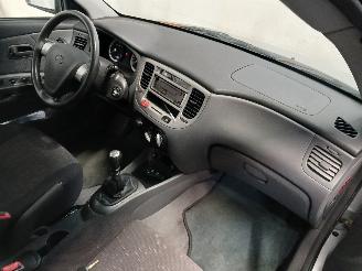 Kia Rio Rio II (DE) Hatchback 1.5 CRDi VGT 16V (D4FA) [81kW]  (03-2005/12-2011=
) picture 7