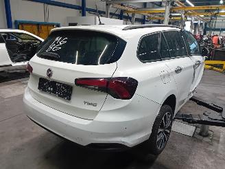 Fiat Tipo Tipo (356W/357W) Combi 1.4 T-Jet 16V (940.B.7000(Euro 6)) [88kW]  (03-=
2016/10-2020) picture 3