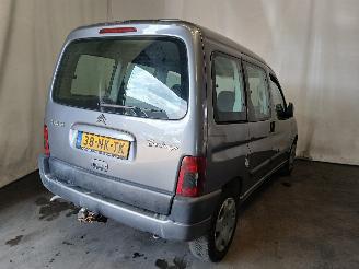 Citroën Berlingo Berlingo Cinqspace, Multispace MPV 1.6 16V (TU5JP4(NFU)) [80kW]  (10-2=
000/12-2011) picture 5