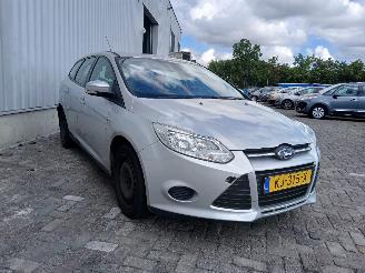 Ford Focus Focus 3 Wagon Combi 1.6 TDCi ECOnetic (NGDB) [77kW]  (05-2012/05-2018)= picture 5