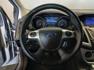 Ford Focus Focus 3 Wagon Combi 1.6 TDCi 115 (T1DB(Euro 5)) [85kW]  (05-2011/05-20=
18) picture 19