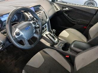 Ford Focus Focus 3 Wagon Combi 1.6 TDCi 115 (T1DB(Euro 5)) [85kW]  (05-2011/05-20=
18) picture 12