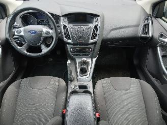Ford Focus Focus 3 Wagon Combi 1.0 Ti-VCT EcoBoost 12V 125 (M1DA(Euro 5)) [92kW] =
 (02-2012/05-2018) picture 9