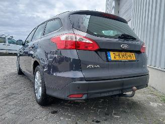 Ford Focus Focus 3 Wagon Combi 1.0 Ti-VCT EcoBoost 12V 125 (M1DA(Euro 5)) [92kW] =
 (02-2012/05-2018) picture 5