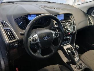 Ford Focus Focus 3 Wagon Combi 1.0 Ti-VCT EcoBoost 12V 125 (M1DA(Euro 5)) [92kW] =
 (02-2012/05-2018) picture 13