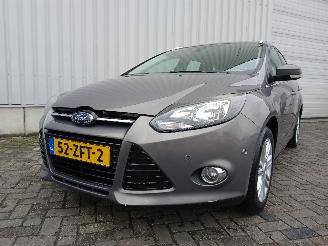 škoda osobní automobily Ford Focus Focus 3 Wagon Combi 1.0 Ti-VCT EcoBoost 12V 125 (M1DA(Euro 5)) [92kW] =
 (02-2012/05-2018) 2012/10