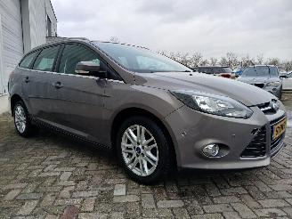 Ford Focus Focus 3 Wagon Combi 1.0 Ti-VCT EcoBoost 12V 125 (M1DA(Euro 5)) [92kW] =
 (02-2012/05-2018) picture 7