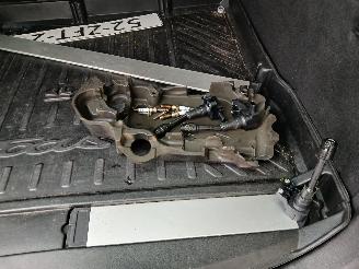 Ford Focus Focus 3 Wagon Combi 1.0 Ti-VCT EcoBoost 12V 125 (M1DA(Euro 5)) [92kW] =
 (02-2012/05-2018) picture 21