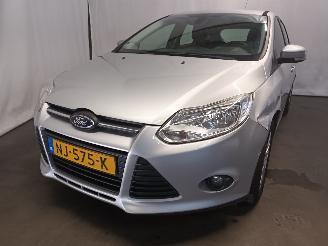 škoda osobní automobily Ford Focus Focus 3 Hatchback 1.6 Ti-VCT 16V 125 (PNDA) [92kW]  (07-2010/05-2018) 2014/6