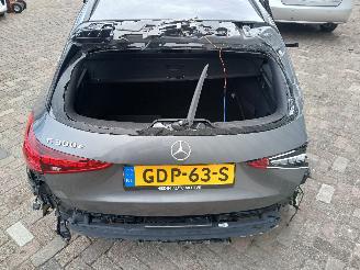Mercedes C-klasse C Estate (S206) Combi C-300 e 2.0 Turbo (M254.920) [230kW]  (12-2021/.=
=2E.) picture 29